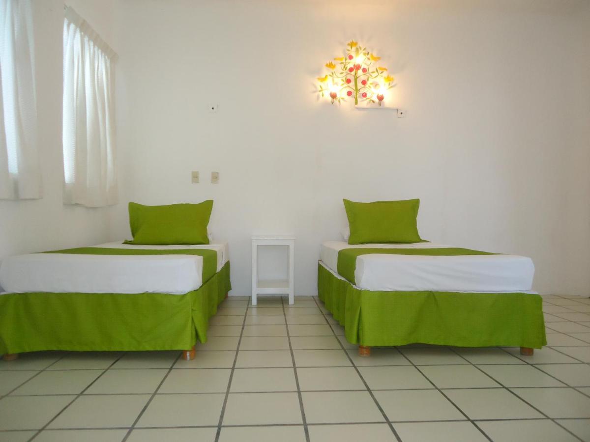 Casa Mexicana La Reyna Manzanillo Dış mekan fotoğraf